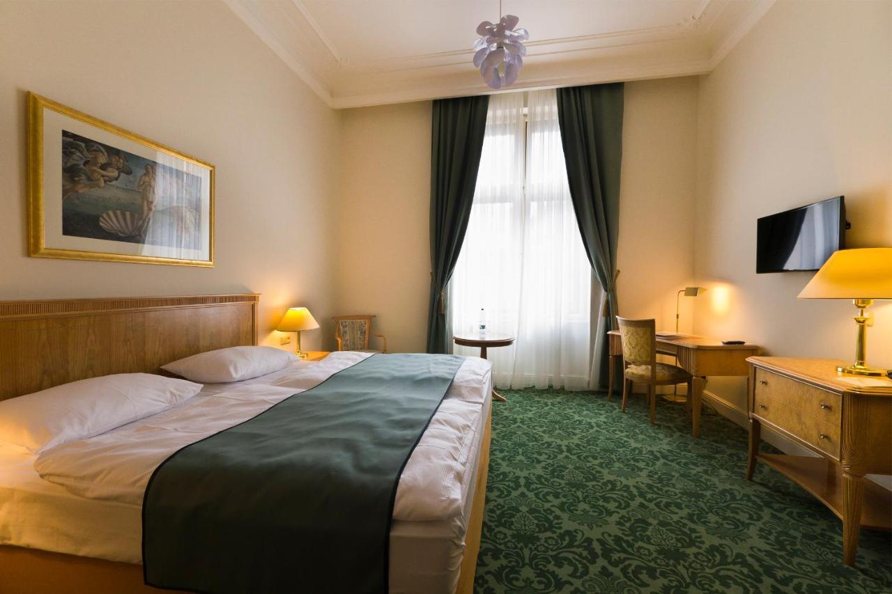 Grandhotel Ambassador Narodni Dum Karlovy Vary Exterior foto